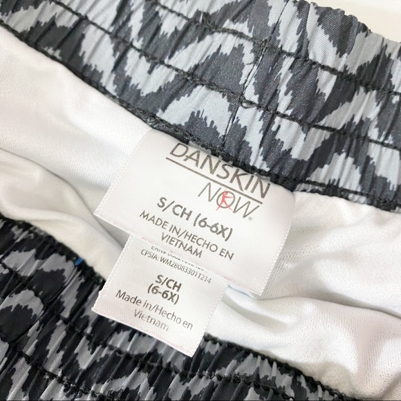 🔥3/$15🔥Danskin Now Girls Athletic Shorts Bundle - Picture 3 of 3